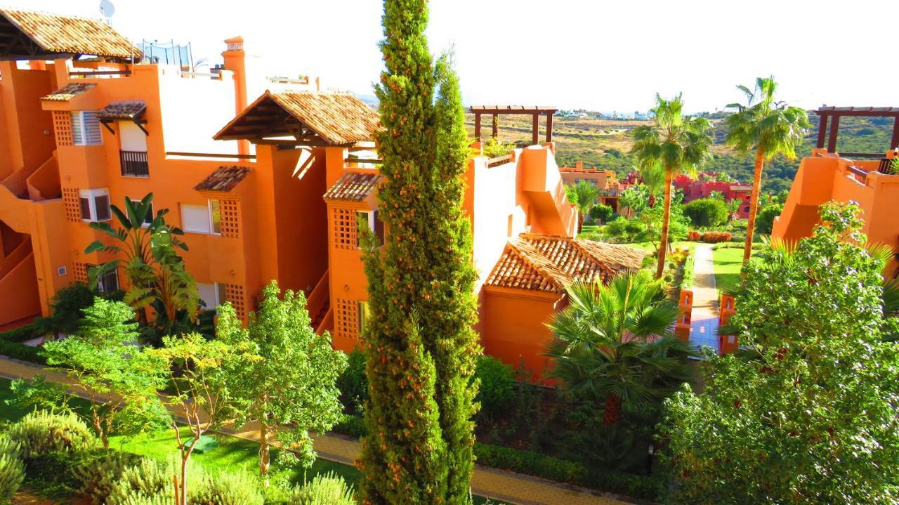 Casares Vacations Apartment Exterior photo